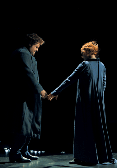 Tristan (Stephen Gould) Isolde (Petra Lang) ©Bayreuther Festspiele/Enrico Nawrath